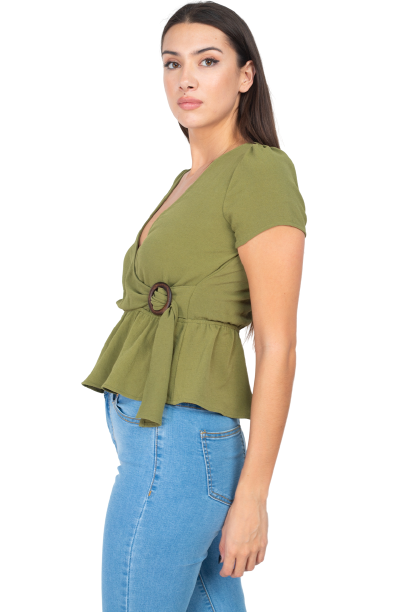 Blusa con hebilla lateral