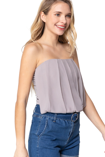 Blusa strapless con tablones