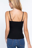 Blusa con encaje en el pecho